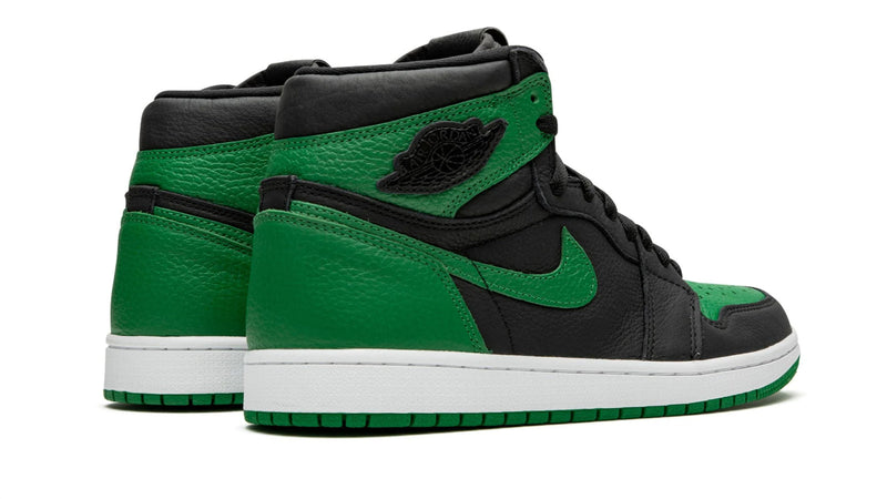 Air Jordan 1 Retro High OG 'Pine Green' 2.0 – Black & Pine Green AJ1 High with Premium Two-Tone Build & Year-Round Wearability