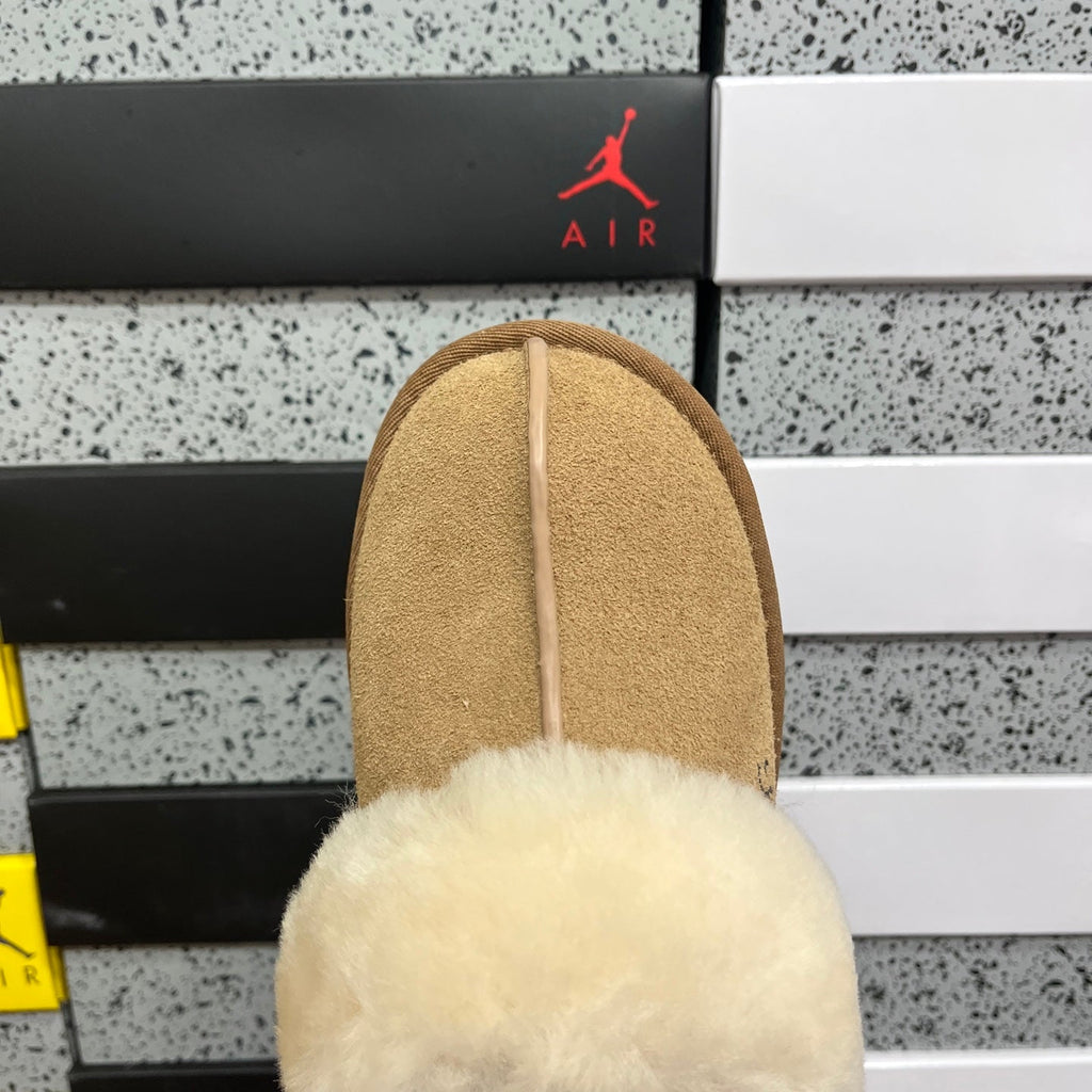 UGG Scuffette II Sherpa Slipper – Women's Fluffy Suede Mule in Chestnut