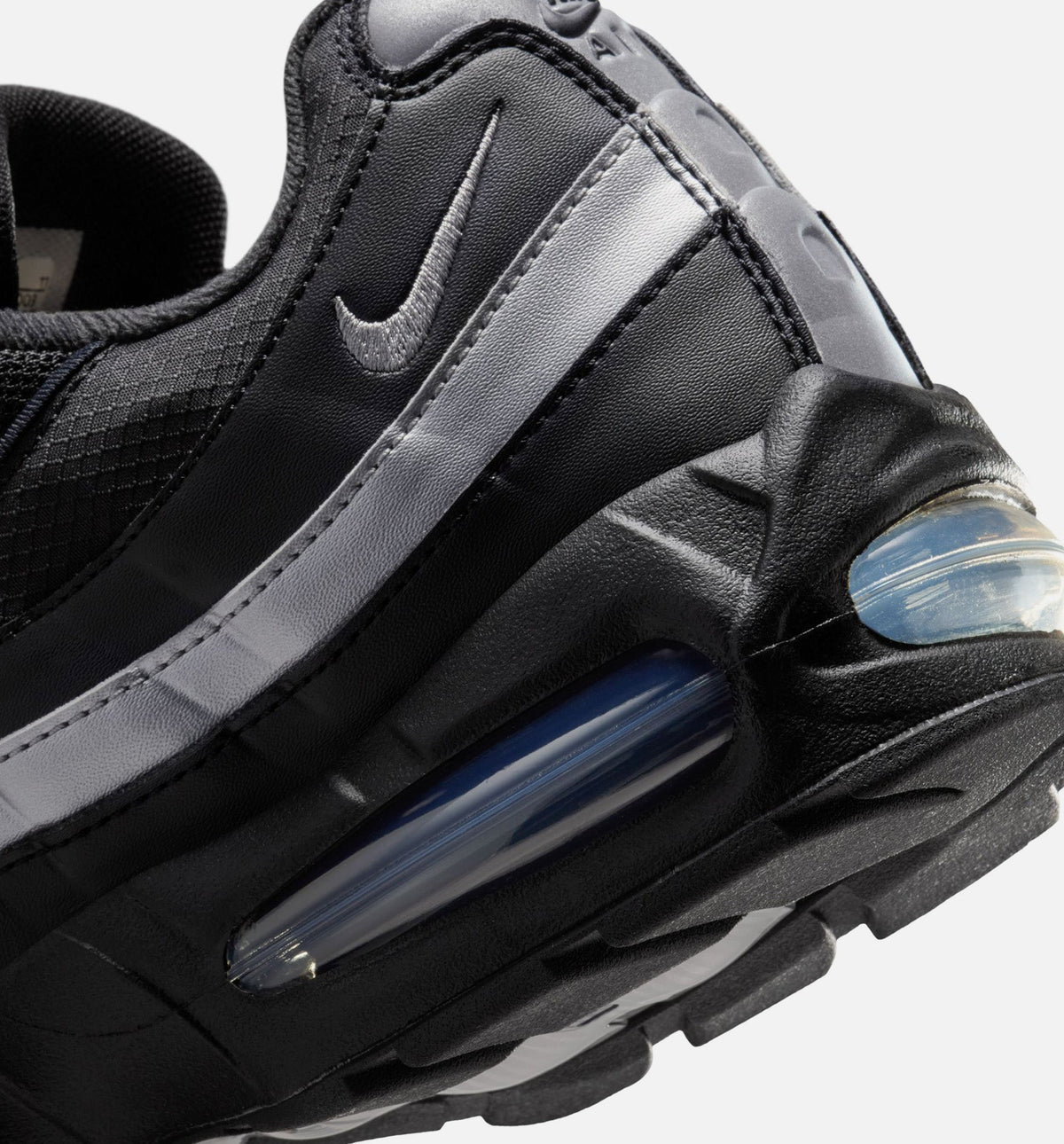 Air Max 95 Big Bubble OG Reflective Accents Men's Lifestyle Shoe - Black/White/Metallic Silver